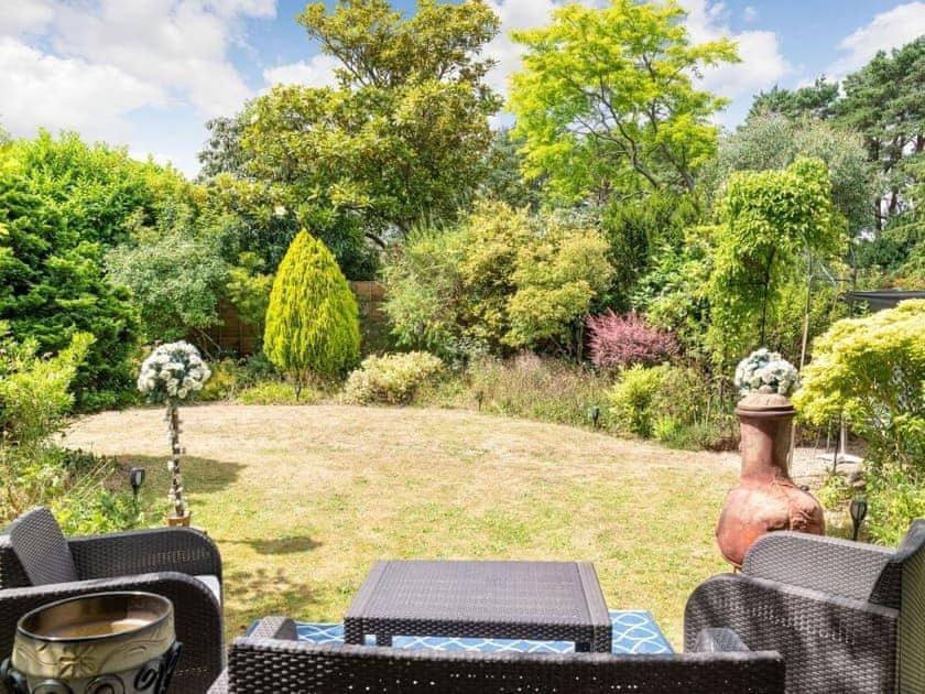 Lions Lodge: Great Location With Hot Tub Ringwood Esterno foto